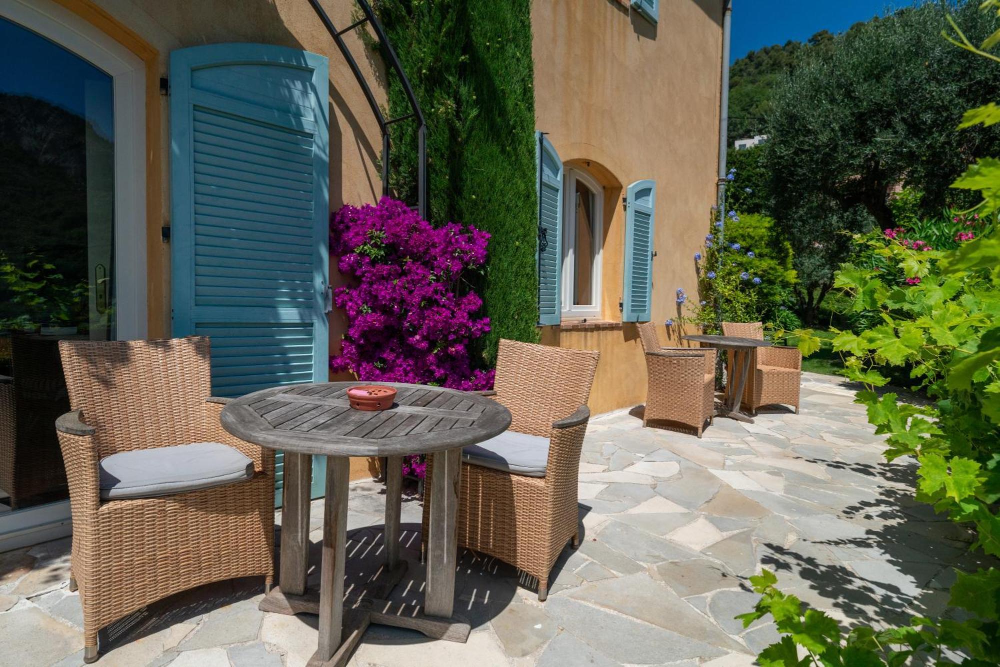 La Colline De Vence Bed & Breakfast Exterior photo